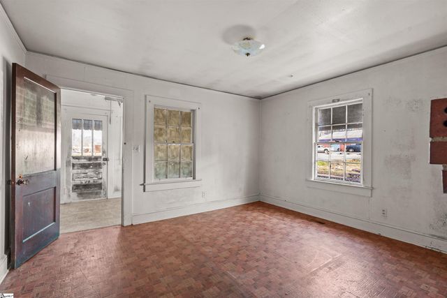 115 Old Piedmont Highway, Greenville, SC 29605