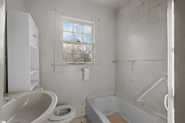 115 Old Piedmont Highway, Greenville, SC 29605