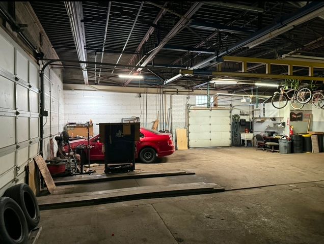 2405 Division Street 102, Melrose Park, IL 60160