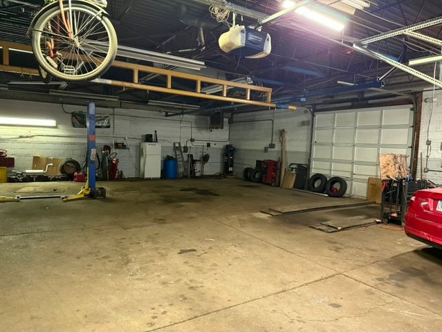 2405 Division Street 102, Melrose Park, IL 60160