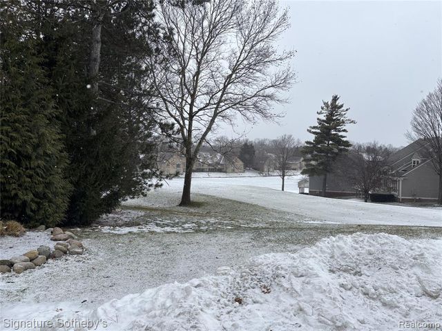 1931 Eagle Pointe, Bloomfield Hills, MI 48304