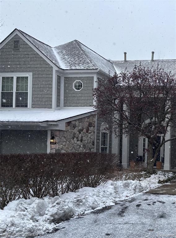 1931 Eagle Pointe, Bloomfield Hills, MI 48304