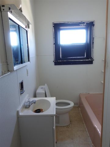 69 S Main Street, Cedar Springs, MI 49319