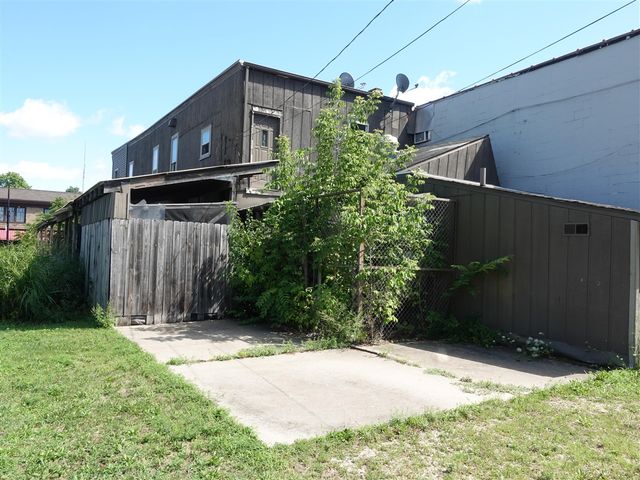 69 S Main Street, Cedar Springs, MI 49319