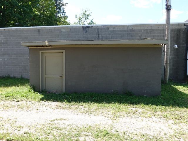 69 S Main Street, Cedar Springs, MI 49319