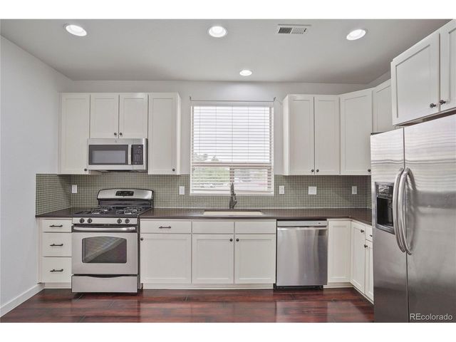8226 E 24th Dr, Denver, CO 80238