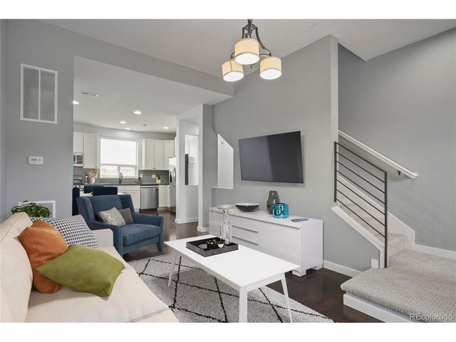 8226 E 24th Dr, Denver, CO 80238