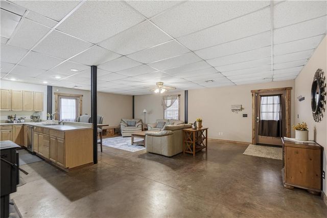 3014 W 4th Street, Pittsburg, KS 66762