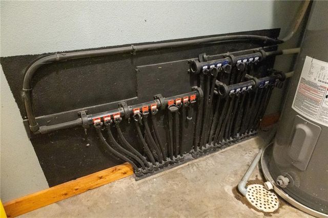 3014 W 4th Street, Pittsburg, KS 66762