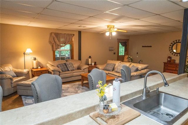 3014 W 4th Street, Pittsburg, KS 66762