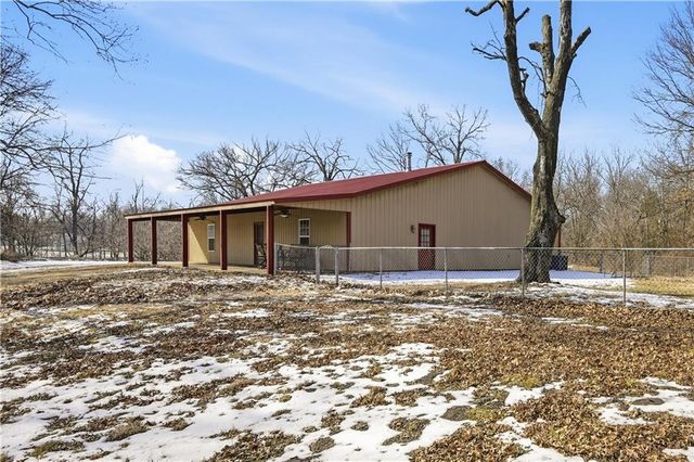 3014 W 4th Street, Pittsburg, KS 66762