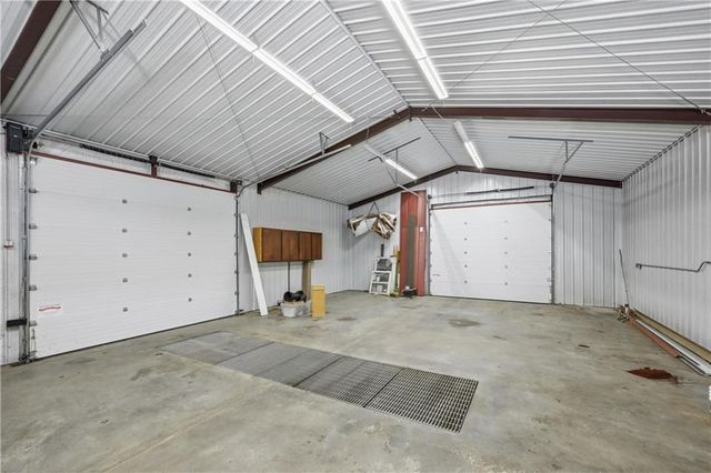 3014 W 4th Street, Pittsburg, KS 66762