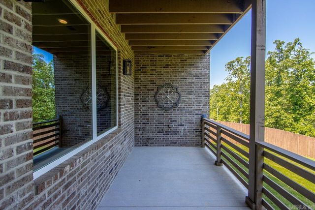 184 Ridgeview Trail, Maumelle, AR 72113