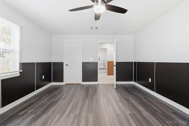 547 NW 9th Avenue, Crystal River, FL 34428