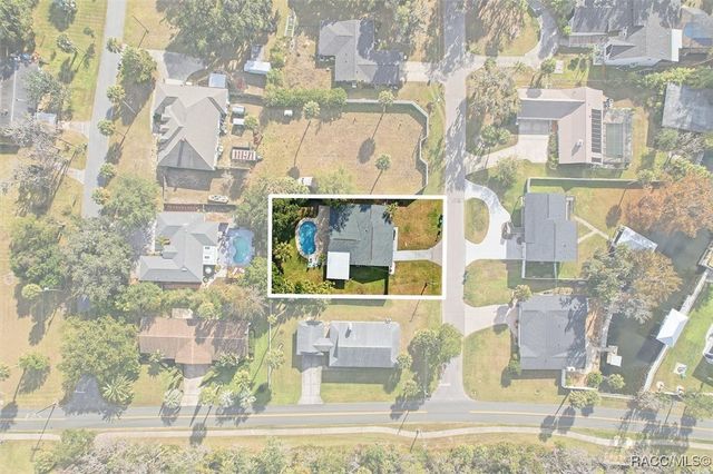 547 NW 9th Avenue, Crystal River, FL 34428