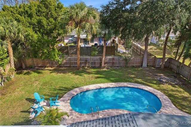 547 NW 9th Avenue, Crystal River, FL 34428