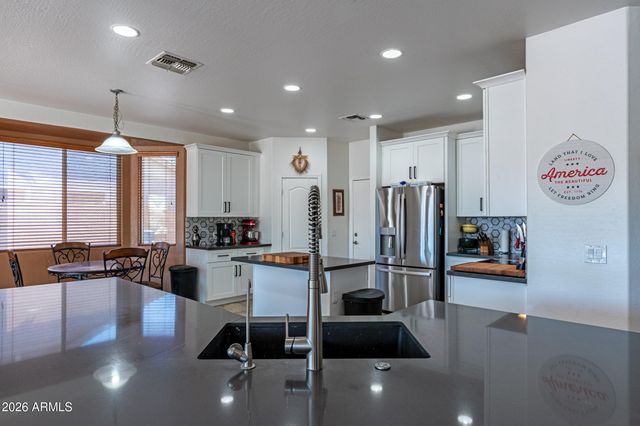 22009 E Calle De Flores --, Queen Creek, AZ 85142