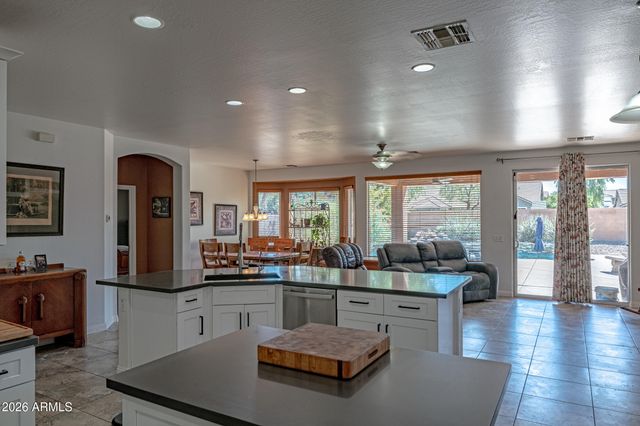 22009 E Calle De Flores --, Queen Creek, AZ 85142