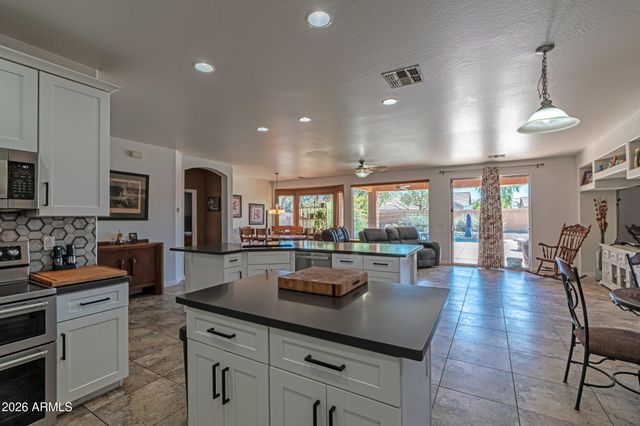 22009 E Calle De Flores --, Queen Creek, AZ 85142