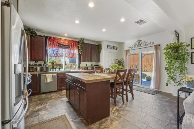 36635 Ponderosa Ct, Murrieta, CA 92563