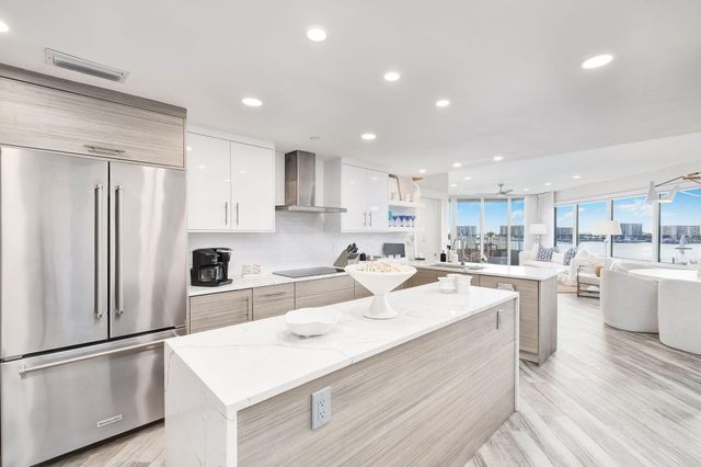 320 Harbor Boulevard A305, Destin, FL 32541