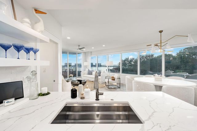 320 Harbor Boulevard A305, Destin, FL 32541