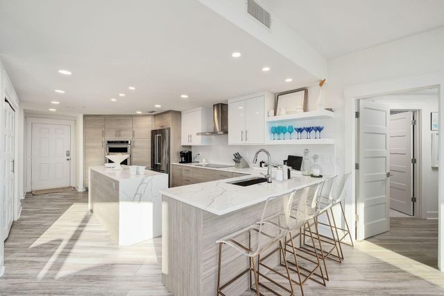 320 Harbor Boulevard A305, Destin, FL 32541