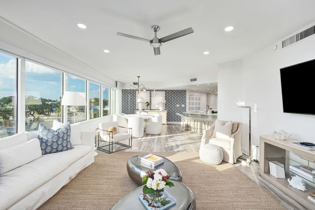 320 Harbor Boulevard A305, Destin, FL 32541