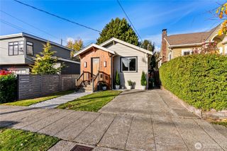 146 NW 79th Street, Seattle, WA 98117