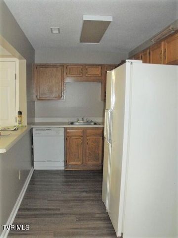 208 West Watauga Avenue, E, Johnson City, TN 37601