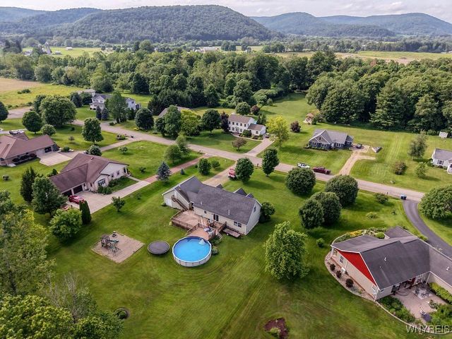 6149 Fairview Lane, Great Valley, NY 14741