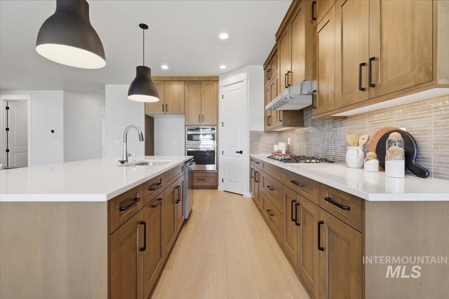 616 W Millstone St, Middleton, ID 83644