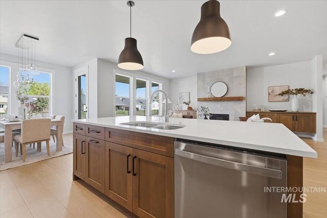 616 W Millstone St, Middleton, ID 83644