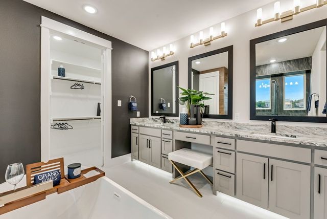 8602 Watersway Drive, Rowlett, TX 75088