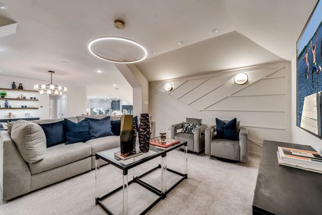 8602 Watersway Drive, Rowlett, TX 75088