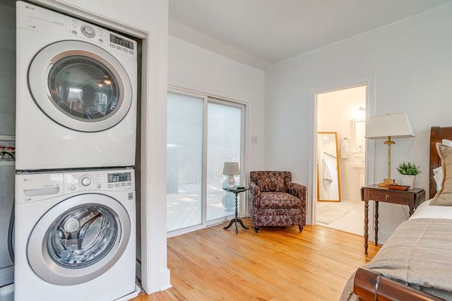5613 Pershing Avenue, Fort Worth, TX 76107