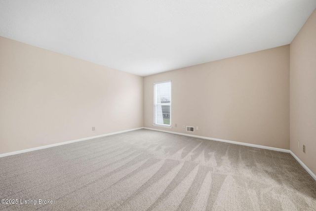 610 La Fontenay Ct, Louisville, KY 40223