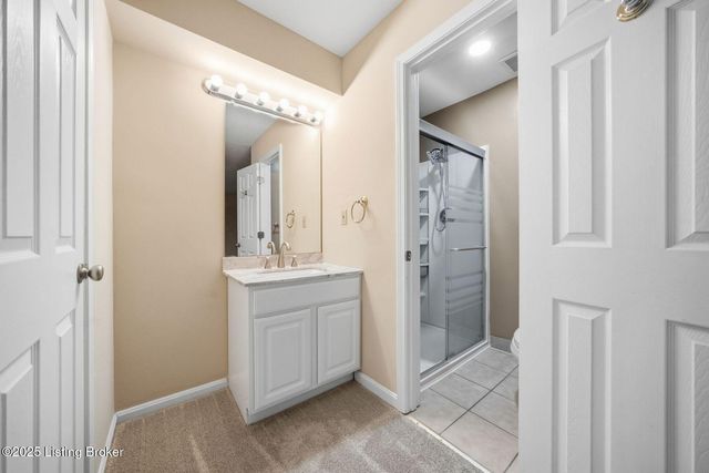 610 La Fontenay Ct, Louisville, KY 40223