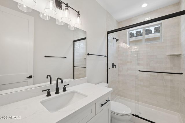 2249 N Shannon Way, Mesa, AZ 85215