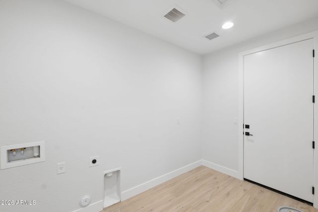 2249 N Shannon Way, Mesa, AZ 85215