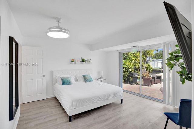 2827 Arthur St, Hollywood, FL 33020