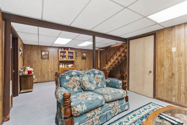 33 Silver St, Taunton, MA 02780