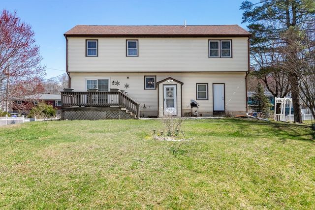 33 Silver St, Taunton, MA 02780