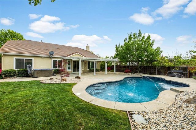 4706 Cattalo Way, Roseville, CA 95747