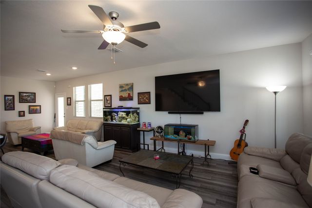 2653 Kings Canyon Mews, Corinth, TX 76210