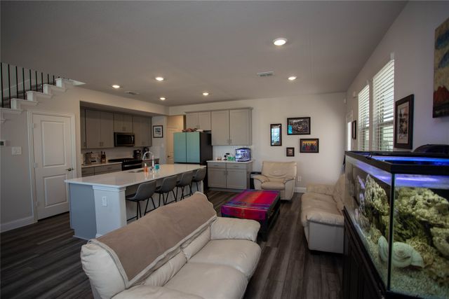 2653 Kings Canyon Mews, Corinth, TX 76210