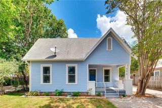 906 E 38 1/2 ST, Austin, TX 78751