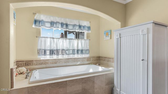 5010 Terramar Way, Oxnard, CA 93035