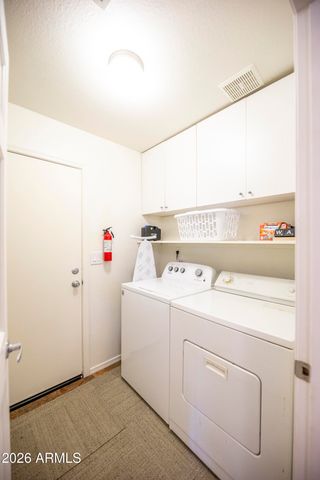 4117 E GLENHAVEN Drive, Phoenix, AZ 85048