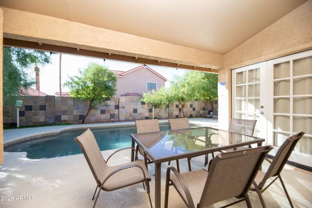 4117 E GLENHAVEN Drive, Phoenix, AZ 85048